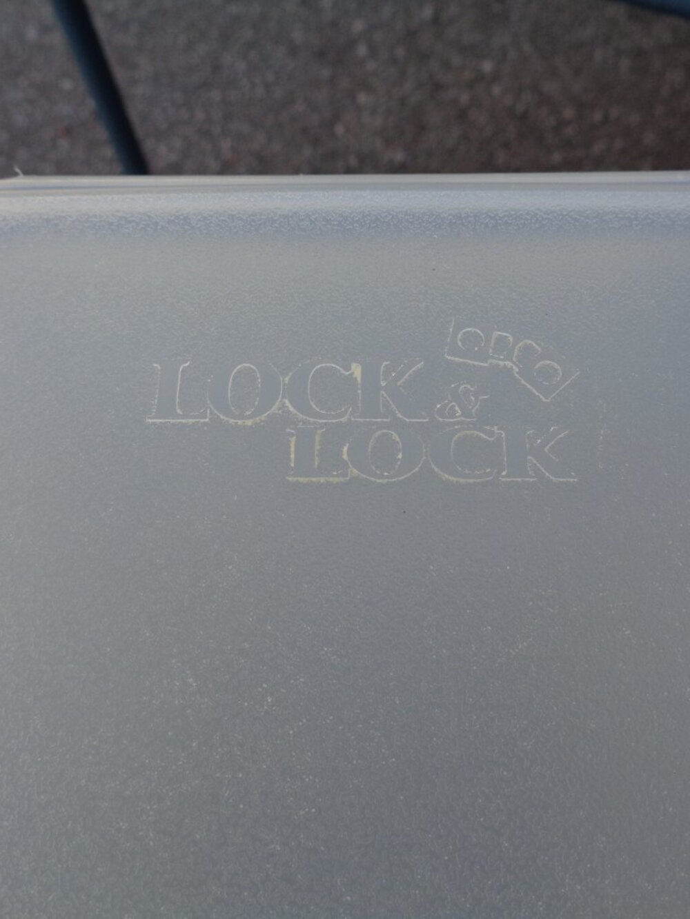 Lock and Lock 50.7 Cup Flip top Food Storage Containers - Picture 4 of 6